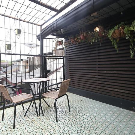 Spot On 90141 Threehouse Bed & Breakfast Kuching Exteriér fotografie