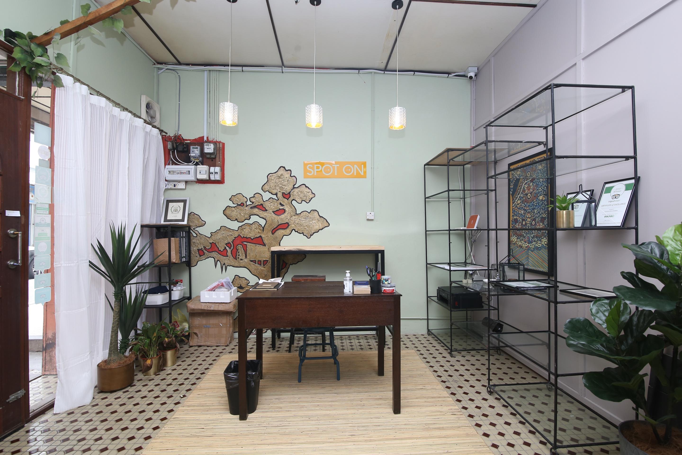 Spot On 90141 Threehouse Bed & Breakfast Kuching Exteriér fotografie